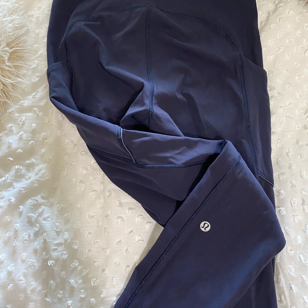 Navy Blue Lululmon Speed up 7/8 legging